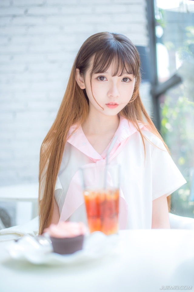 真挚的友谊，不会因时间的阻隔而冲淡。昔日的承诺，也不会因漫长的岁月而改变